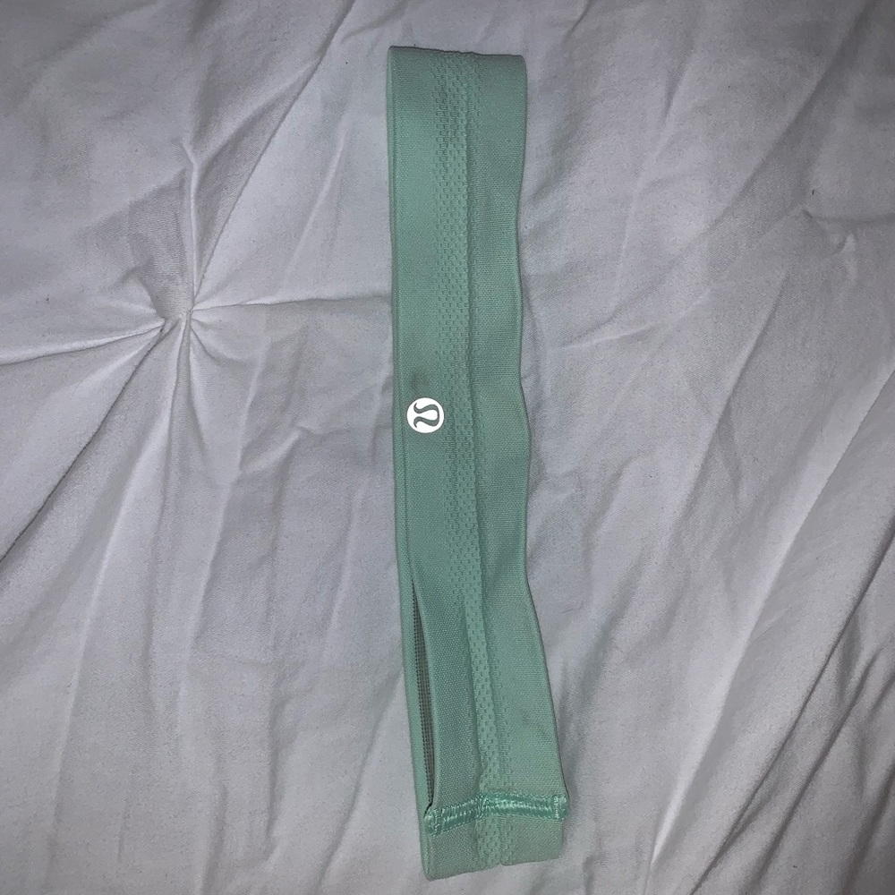 Lululemon headband